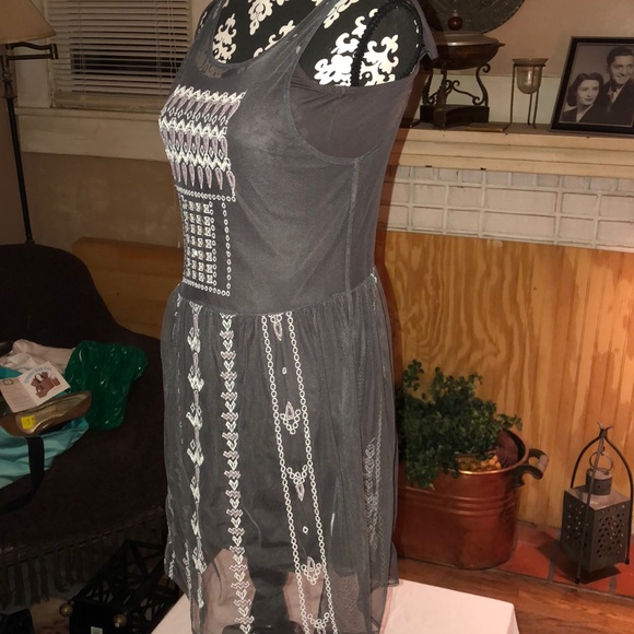 Jessica Simpson Dress - Picture 4 of 6